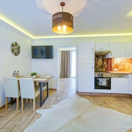 Auszeit Leoben 1 Mit Terasse Und Gratis Parkplatz Lägenhet Exteriör bild