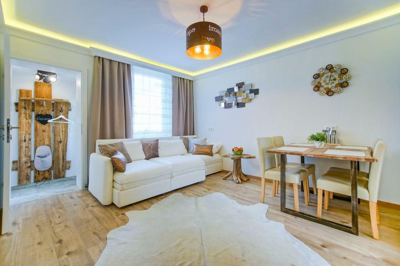 Auszeit Leoben 1 Mit Terasse Und Gratis Parkplatz Lägenhet Exteriör bild