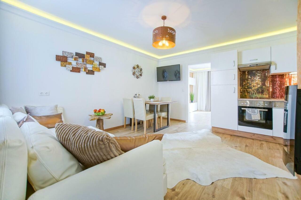 Auszeit Leoben 1 Mit Terasse Und Gratis Parkplatz Lägenhet Exteriör bild