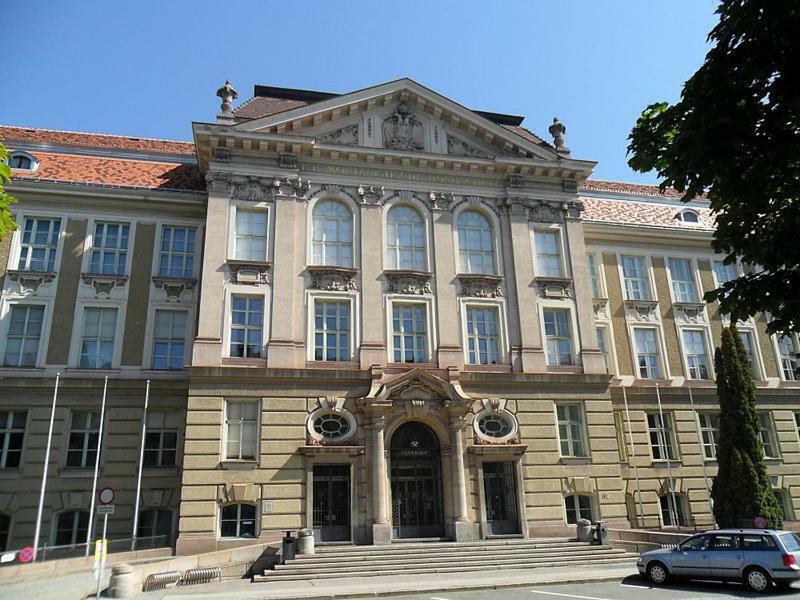 Auszeit Leoben 1 Mit Terasse Und Gratis Parkplatz Lägenhet Exteriör bild